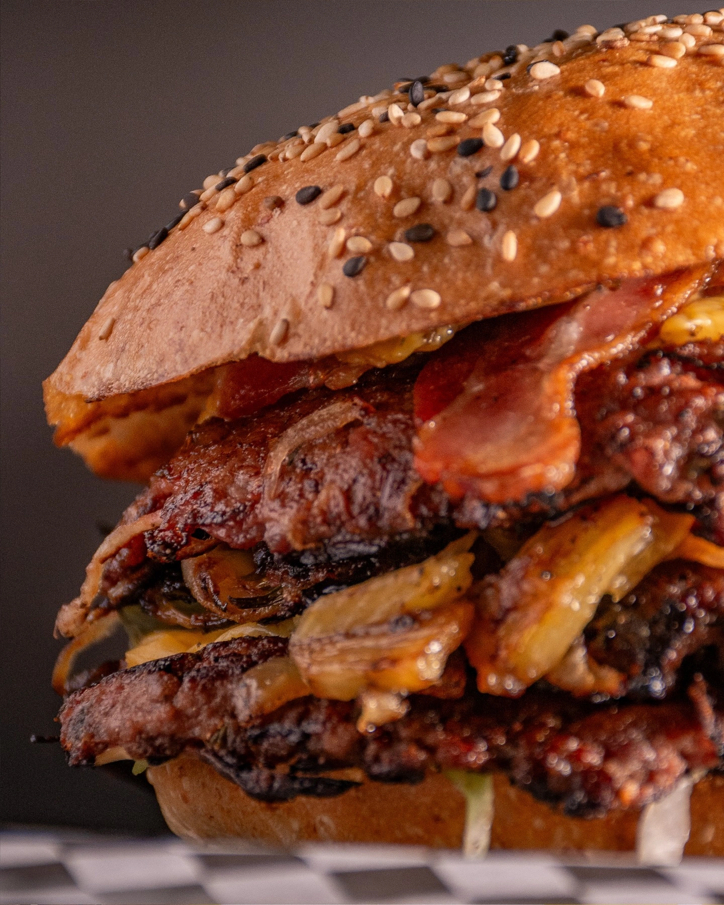 Abeja Reina - Mejor smash burger estilo Oklahoma en Letrán Valle CDMX